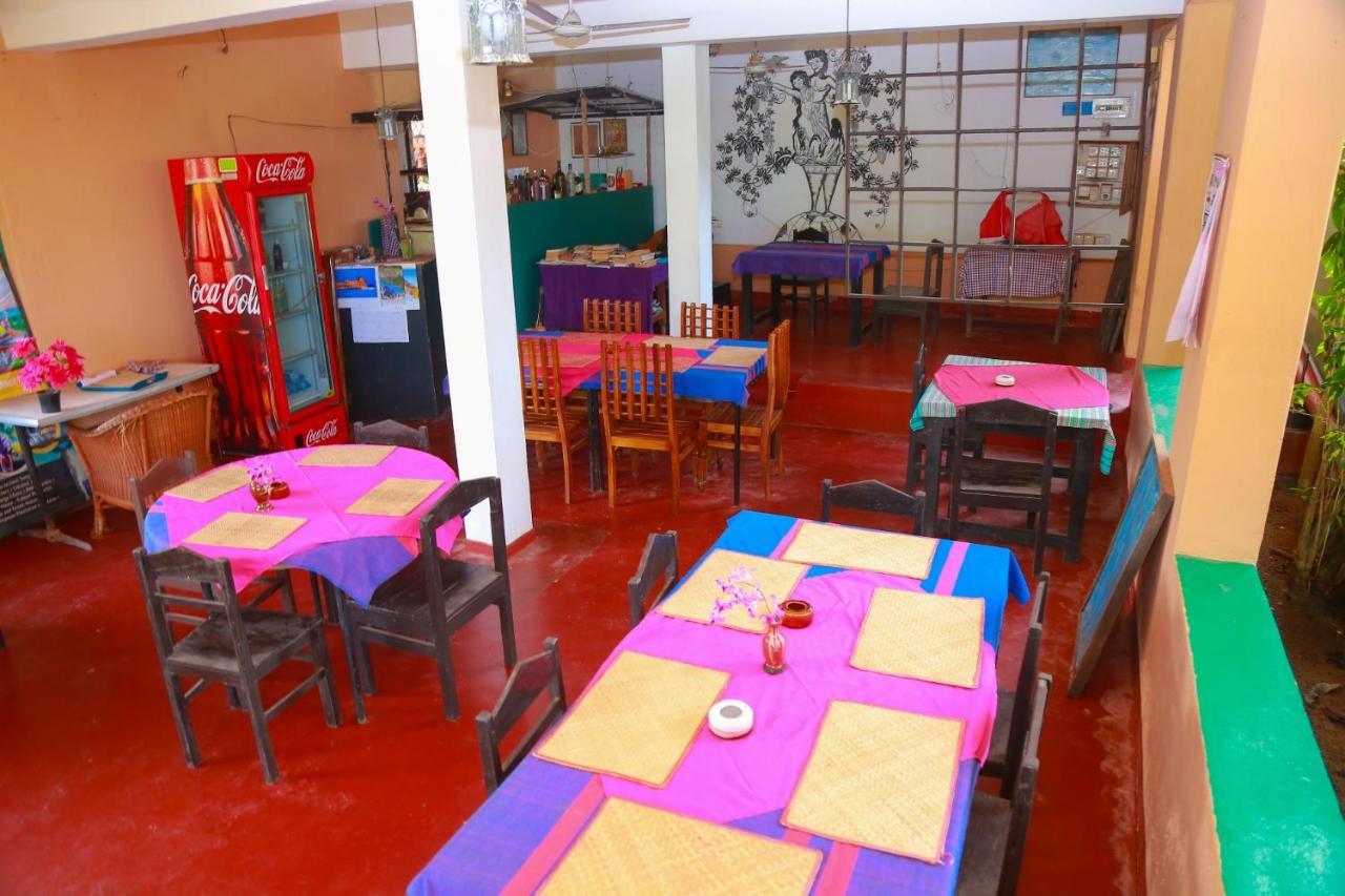 Bed and Breakfast Lucullus Garden Bentota Esterno foto