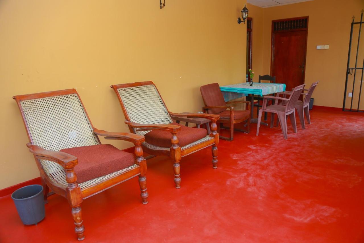 Bed and Breakfast Lucullus Garden Bentota Esterno foto
