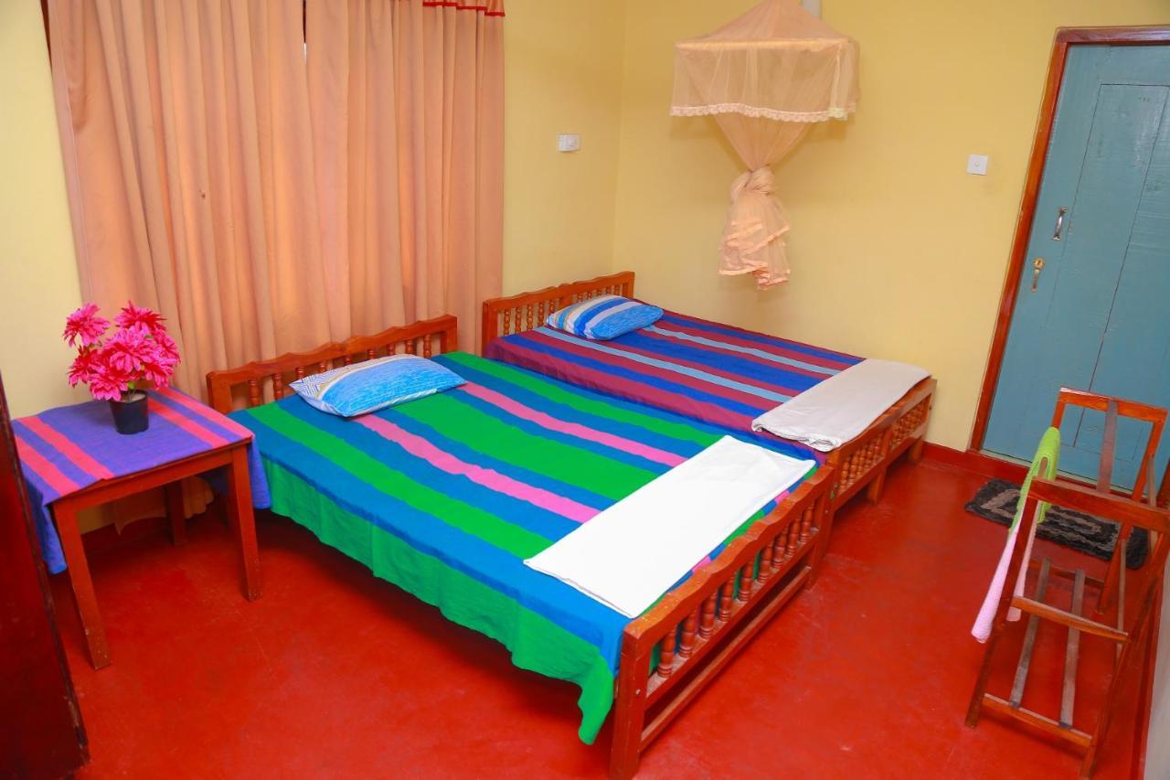 Bed and Breakfast Lucullus Garden Bentota Esterno foto